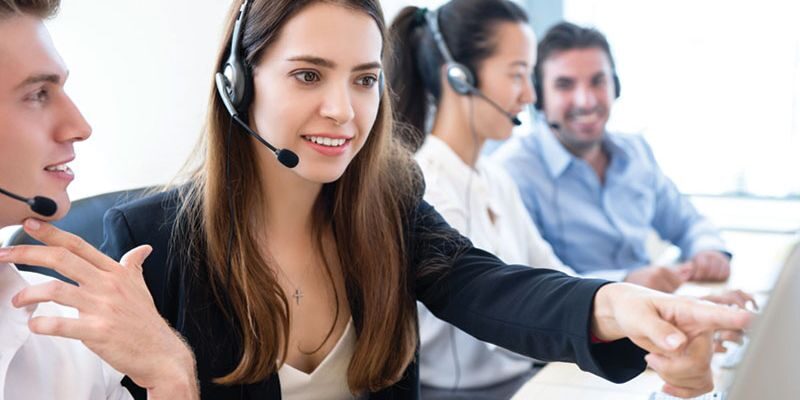 Alo789in hỗ trợ người chơi với nhiều phương thức liên hệ